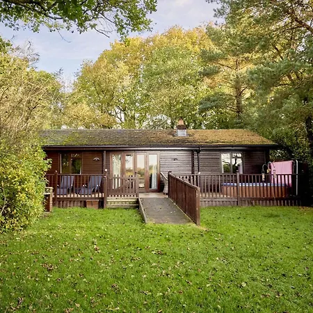 Dunnock With Hot-tub 度假居 卡莱尔
